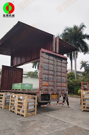 山東王小姐的一批蔬果加工設備裝車發貨交付!